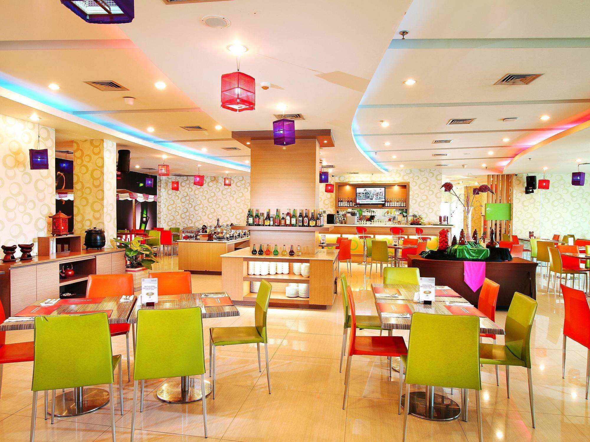 favehotel Solo Baru Luaran gambar